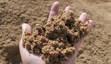 Объявление от Карина: «Доставку песка осуществляем самосвалами» 1 фото