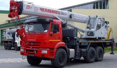 Услуги автокрана вездеход в Томске 25 тонн.