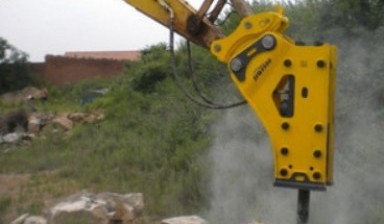 Объявление от Jorg: «Rent a hydraulic hammer in Abu Dhabi» 1 photos