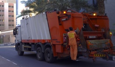 Объявление от Salma: «Rent a garbage truck in Dubai» 1 photos