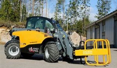 Skid-steer loaders от Martyn van Ginkel: GIANT 1 photos