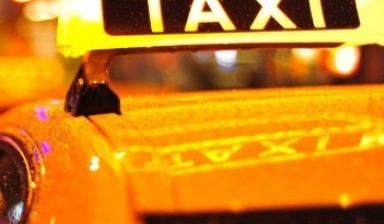 Объявление от Такси: «Услуги дешевого такси» 1 фото