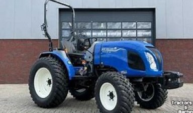 Tractors and agricultural machinery от Administration: NEW HOLLAND 1 photos