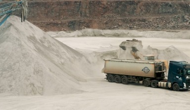 Объявление от АЛЬФА ДОН ТРАНС: «Щебень, Песок, с/х продукция от 40 тонн. Самосвал. samosval-45-tonn» 4 фото