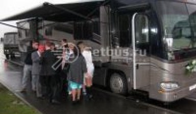 Объявление от ЛимоФаворит: «VIP автобус в аренду» 1 фото