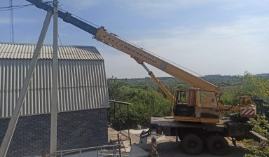 Объявление от Стройград: «Аренда автокрана Воронеж 25 тонн, 28 метров.» 1 фото