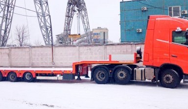 Аренда/услуги трала 60 тонн Москва РФ.