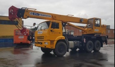 Объявление от R-Crane: «Автокраны на продажу, дешево» 1 фото