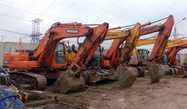 Объявление от Спецавтобау: «Аренда гусеничного экскаватора Doosan DX300LCA» 1 фото