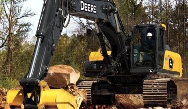 Объявление от Сигамо Групп: «Аренда гусеничного экскаватора John Deere E260 LC» 1 фото