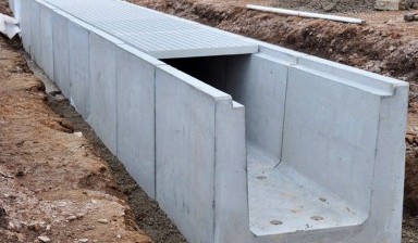 Объявление от Стройжелезобетон: «Лоток бетонный» 1 фото