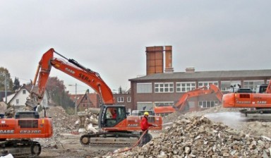 Объявление от Большевик: «Демонтаж домов в Большевике» 1 фото