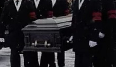 Объявление от Городская ритуальная служба: «Похороны с грузчиками, недорого» 1 фото
