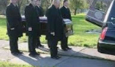 Объявление от Грузчики: «Оперативные услуги грузчиков на похоронах» 1 фото