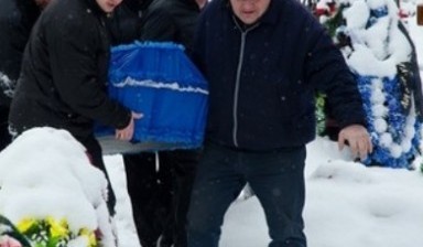 Объявление от Челябинск: «Грузчики на похороны, дешево» 1 фото