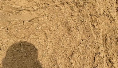 Объявление от Тигран: «Продажа земли,щебень.,песок, ас крошка» 1 фото