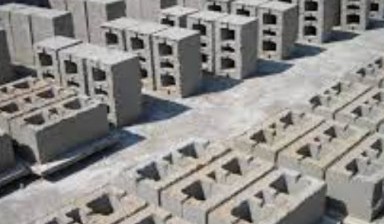 Объявление от Строительный магазин: «Пескоцементные блоки в Магадане, дешево» 1 фото