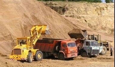 Объявление от Петров Сергей: «Продажа и доставка строительного песка.» 1 фото