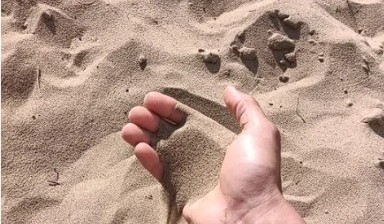 Объявление от Алена: «Песок, глина , кз, цемент, щебень, земля, опилки» 1 фото