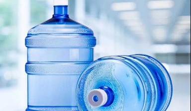 Объявление от Dzen.aqua: «Вода с доставкой в бутылях» 1 фото