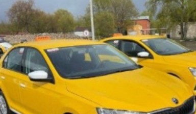 Объявление от Такси: «Аренда такси, дешево и быстро» 1 фото
