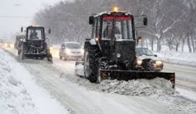 Объявление от Аман: «Чистка снега, погрузка трактором МТЗ 82 с отвалом.» 2 фото