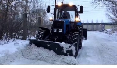 Объявление от Суходольский Алексей Витальевич: «Чистка снега Трактором МТЗ-82 uborochnii» 2 фото
