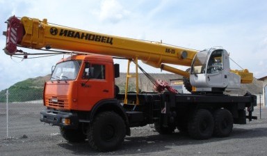 Объявление от СпецТехАльянс: «УСЛУГИ КРАНОВ 25, 32, 50 тонн avtokrany-50-tonn» 1 фото
