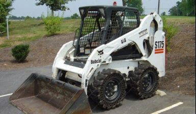 Объявление от Сигамо Групп: «Аренда мини-погрузчика Bobcat S175» 1 фото