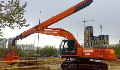 Объявление от ООО «АвтоКранПроект»: «Аренда экскаватора грейфера Hitachi ZAXIS 330» 1 фото