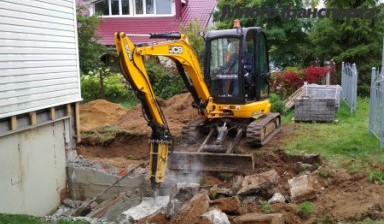 Объявление от МногоТранспорта: «Взять в услугу мини-экскаватор JCB 8035» 1 фото