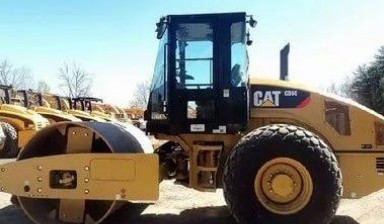 Объявление от ЛС: «Аренда катка Caterpillar CS56 по хорошим ценам» 1 фото