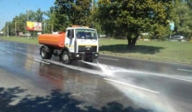 Объявление от Строй Фасад: «Аренда поливомоечной машины дешево» 1 фото