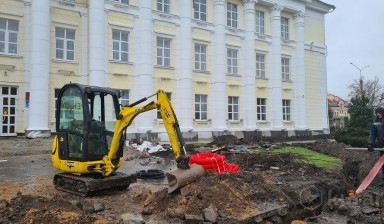 Объявление от ИП Тябут Г.А.: «Оказываем недорогую аренду мини-экскаватора» 1 фото