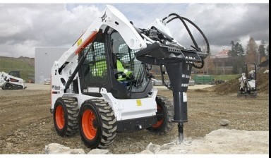 Объявление от Альтарент: «Аренда гидромолота Bobcat s250» 1 фото