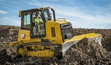 Объявление от Андреас Рент: «Бульдозер Caterpillar D4 не дорого» 1 фото