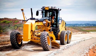 Объявление от «Комплексное Снабжение Техникой»: «Аренда автогрейдера Caterpillar 160» 1 фото