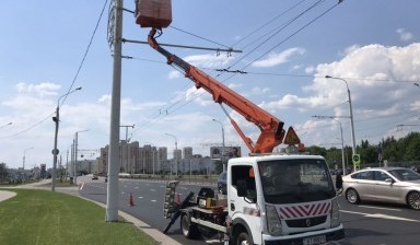 Объявление от ИП Колесник С.В.: «Быстрая аренда автовышек, недорого» 1 фото