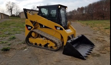 Объявление от ТСК: «Аренда мини-погрузчика Caterpillar 259B Series 3» 1 фото