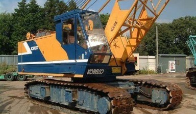 Объявление от Техно спец строй: «Кран гусеничный Kobelco 45тонн в аренду gusenechnyj» 1 фото