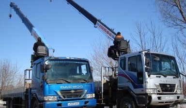 Объявление от Электронная Земля: «Аренда манипулятора на базе автомобиля DAEWOO» 1 фото