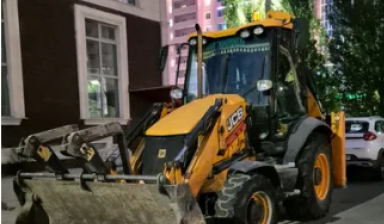 Объявление от Ип: «Услуги экскаватора-погрузчика JCB 3в1 гидромолот» 1 фото