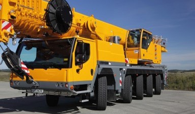 Объявление от АЛЬФАТРАНС: «Услуги автокрана 100 тонн Liebherr kolesnye» 1 фото