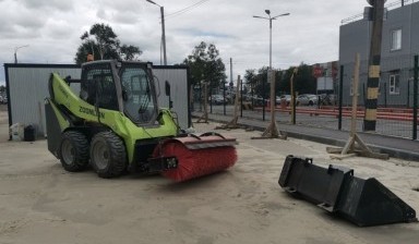 Объявление от Марат: «Минипогрузчик ZOOMLION(Аналог Bobcat)» 2 фото