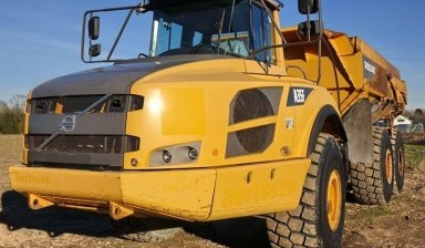 Объявление от ГлобалТехноСтрой: «САМОСВАЛ СОЧЛЕНЕННЫЙ VOLVO A35F» 1 фото