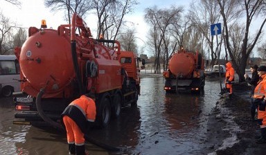 Объявление от Стройэкспо Могилёв: «Услуги ассенизатора для откачки воды» 1 фото