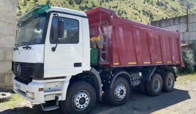 Объявление от Русинов Сергей Валерьевич: «Услуги самосвала 25 кубов Mercedes-Benz Actros» 1 фото