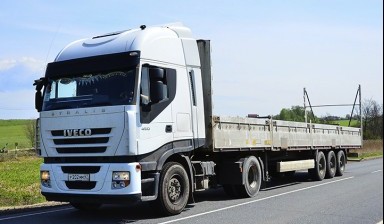 Объявление от ЯРД: «Аренда длинномера Iveco 13.6 м, 20 тонн» 1 фото