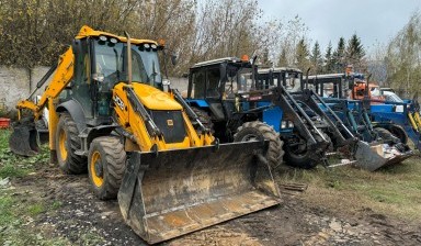 Объявление от Дужак Элла Вячеславна: «Экскаватор- погрузчик JCB в аренду» 4 фото