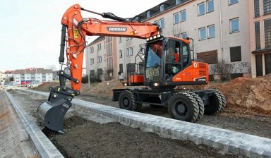 Объявление от Линия Роста: «Аренда колесного экскаватора» 1 фото